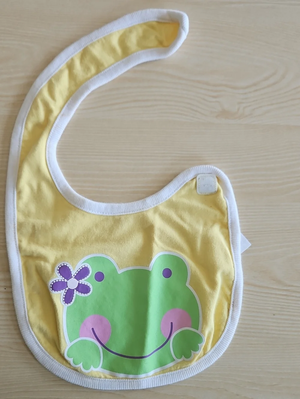 Garanimals Yellow Bib with Green Frog and Purple Flower